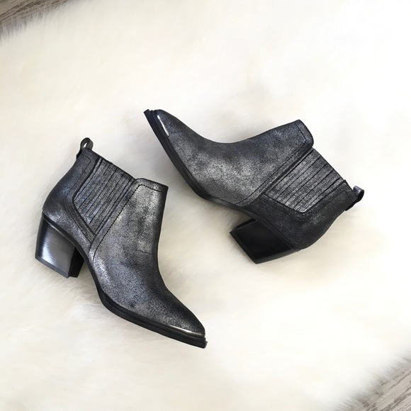 Sbicca Cardinal Pewter Leather Boots Booties - Picture 3 of 8